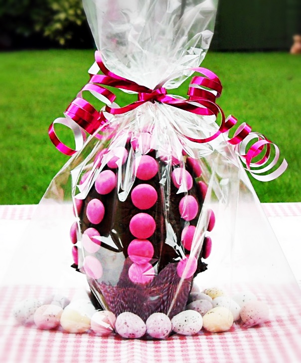 Chocolate filled Easter Egg (made with no fancy equipment) @fabfood4all