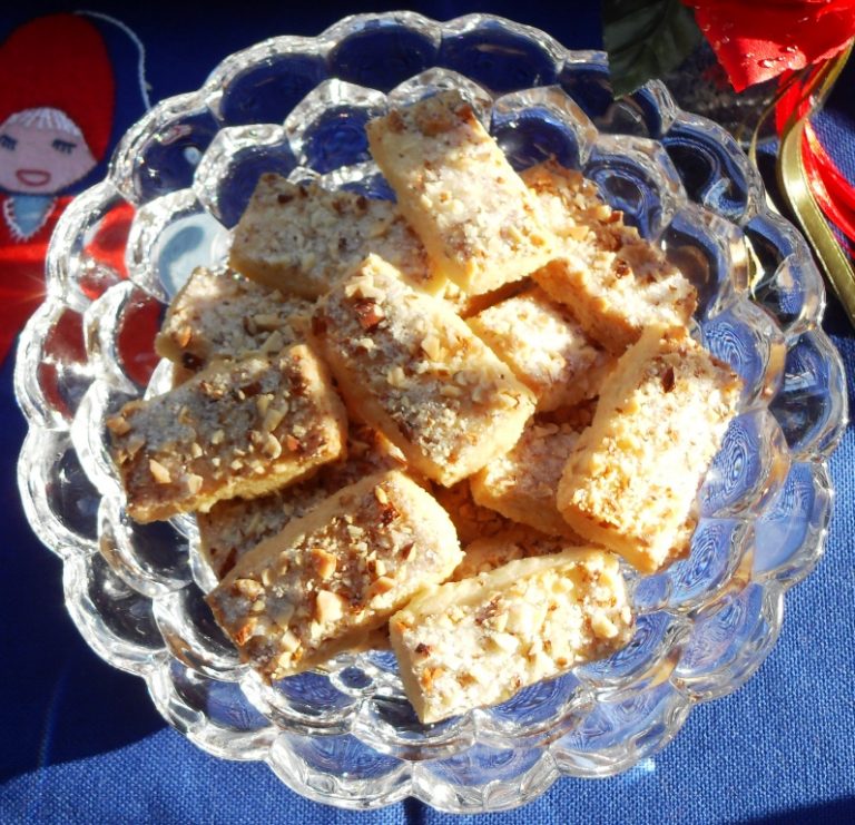 Finsk Brød (Finnish Shortbread), traditional Danish cookies!