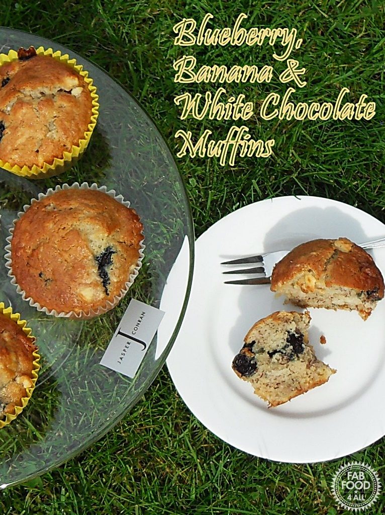 Blueberry, Banana and White Chocolate Muffins - Fab Food 4 All #blueberry #banana #WhiteChocolate #recipe #muffins #baking #cake