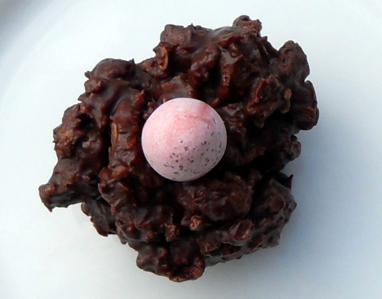 Easter Chocolate Granola Cakes, simple & delicious! Fab Food 4 All