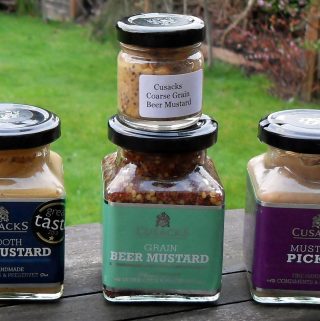 Fine condiments, surre, Dorking Brewery Real Ale