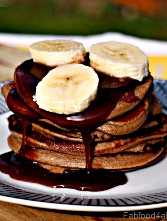 3 Ingredient Banana Nutella Pancakes, wheat free, gluten free, dairy free, allergies, weaning, toddlers, healthy, low fat, brain food, potassium, fiber