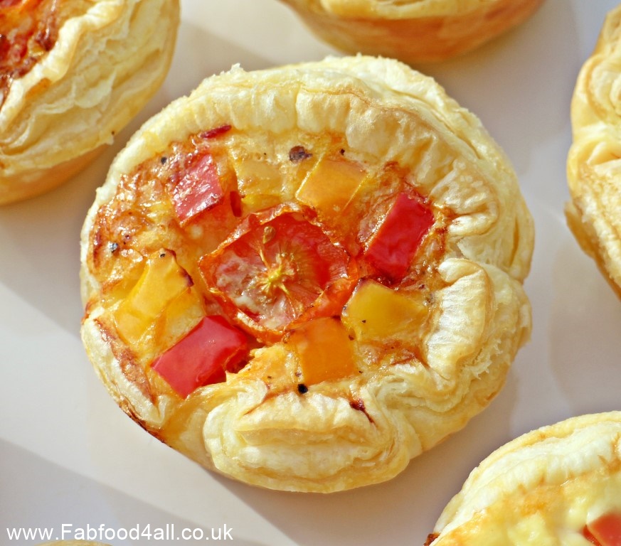 Sunny Picnic Quiches, National Picnic Day, lunchbox, child friendly, mini quiches, chorizo, peppers, cheddar