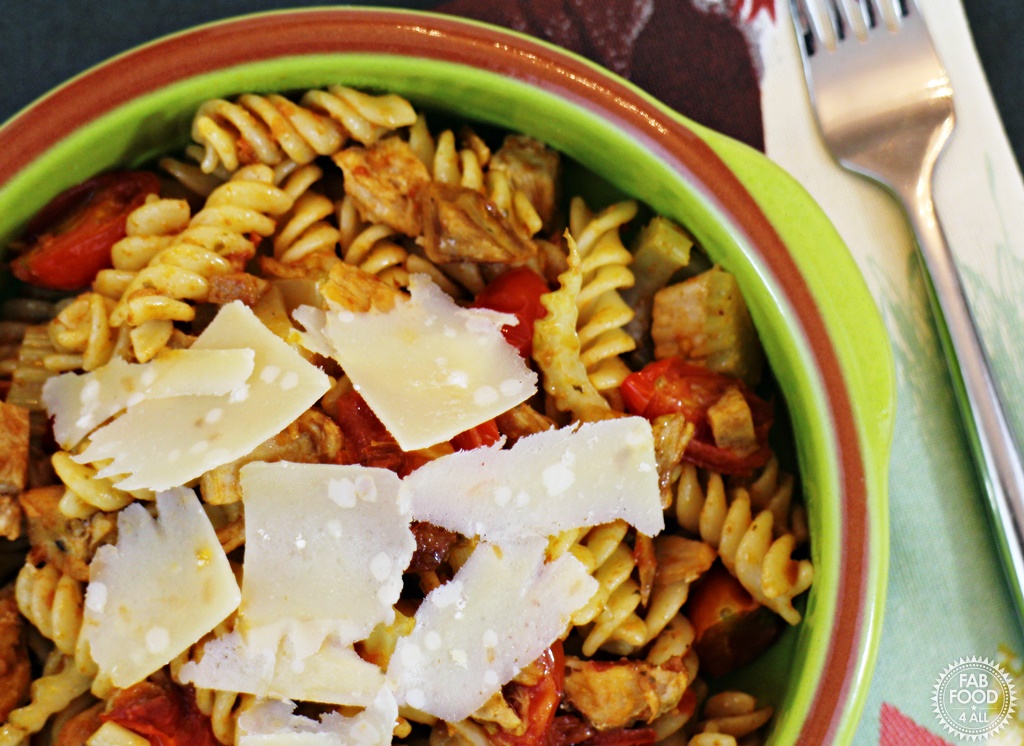 Quick Leftover Pork Pesto Pasta so easy! Fab Food 4 All