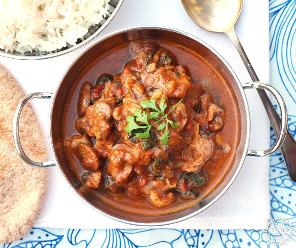 Simple Prawn, Mushroom and Spinach Curry