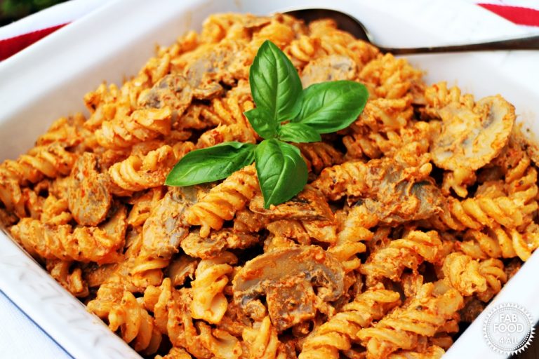 10 Minute Mushroom Pasta a fab family meal! Fab Food 4 All