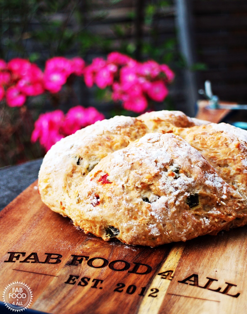 Easy Cheesy Jalapeno Soda Bread, delicious and perfect with soup! Fab Food 4 All