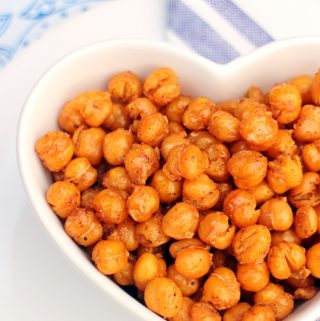 Smokey Maple Roasted Chickpeas - ActiFry Recipe, vegan & gluten free! Fab Food 4 All