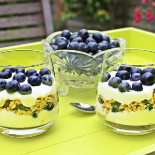 Blueberry Breakfast Parfait with Greek Yogurt & Lemon Curd