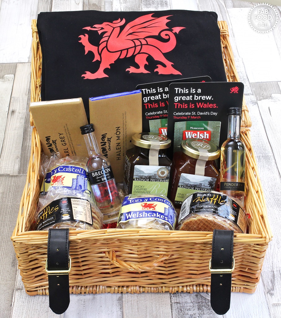 Win a Welsh Food and Drink Hamper worth £50 #win #giveaway #competition