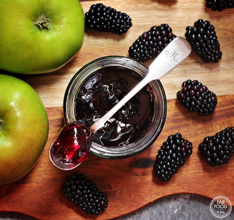 Easy Blackberry & Apple Jelly utterly delicious! Fab Food 4 All